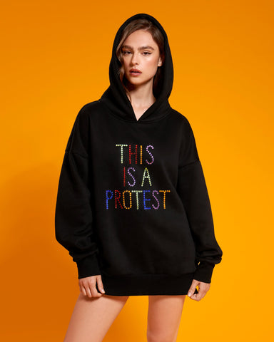 BB x Ashish Felpa con Cappuccio "This Is A Protest"